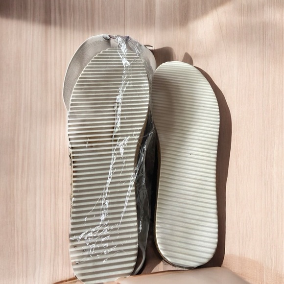 NWT Black Slip-On Espadrille Loafer Shoes Size 40 (US 8.5) - Picture 6 of 6